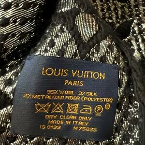 100% Authentic Louis Vuitton  Log Metallic Black Scarf